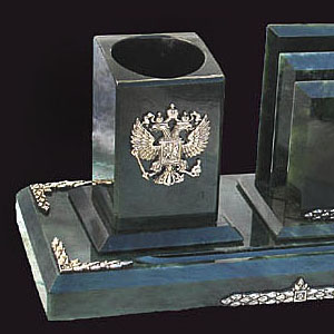 письменный прибор из природного камня  с Гербом России 