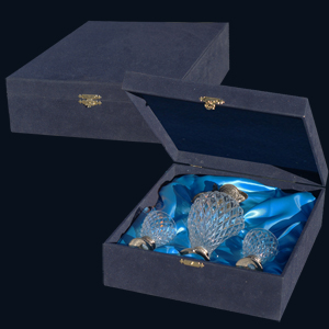 коробки подарочные бархат на жестком каркасе отделка ложемента атласная ткань