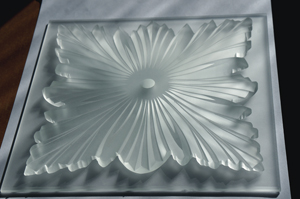 декоративные накладки  из оптического стекла вырезаные вручную