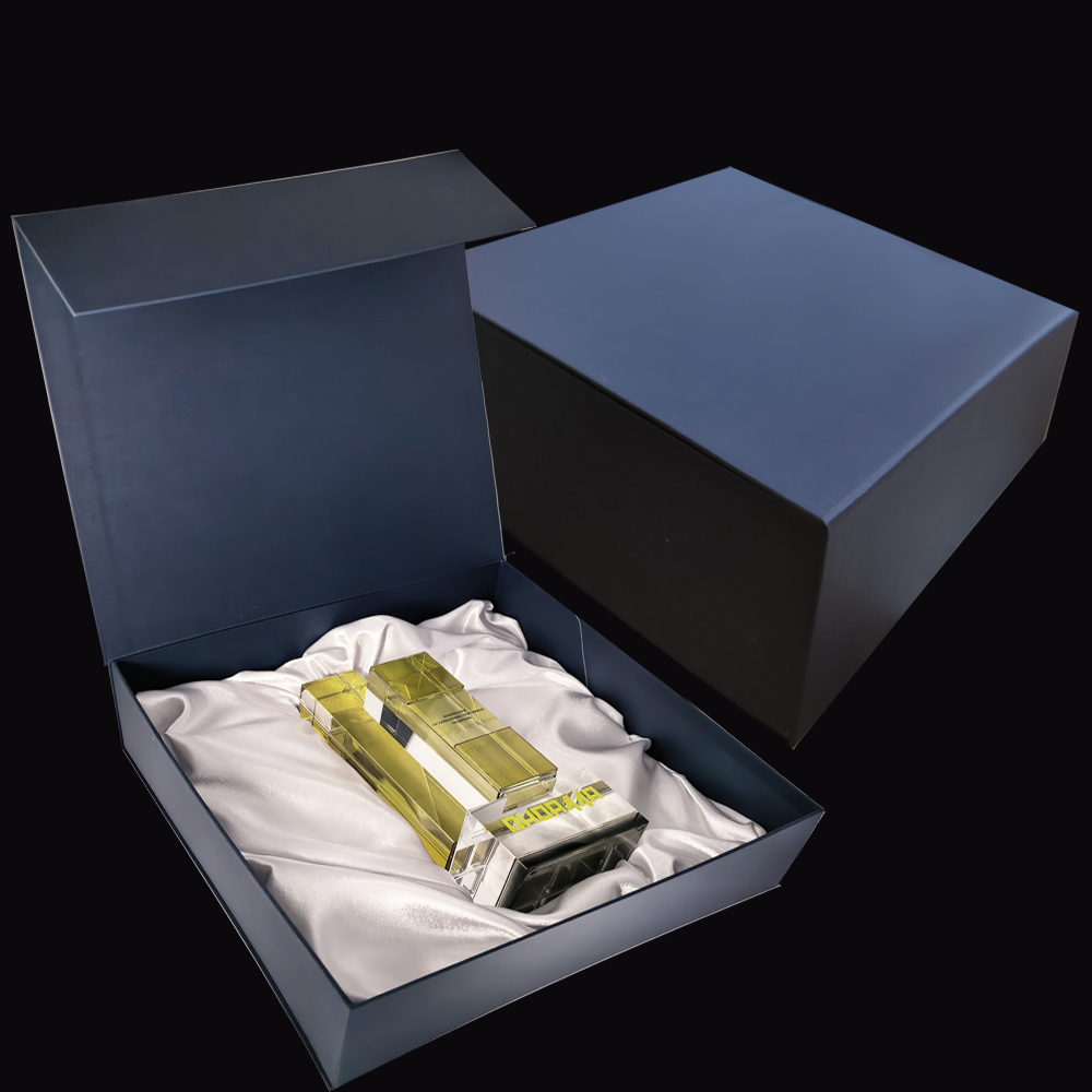 коробка из переплетного картона