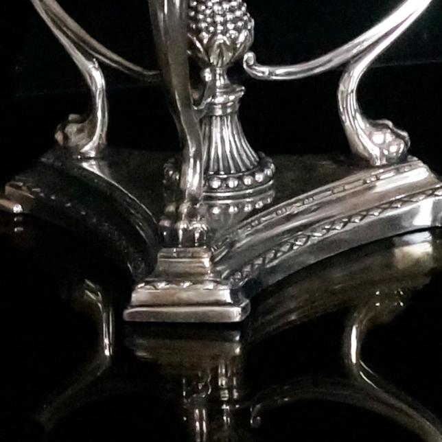 фрагмент декора из бронзы с гальваническим серебрением  Ваза для фруктов ДВОРЦОВАЯ