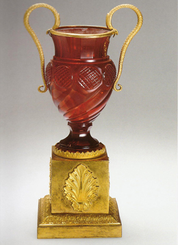 ваза интерьерная  хрусталь  золотой рубин гранение шлифовка  бронза литье золочение