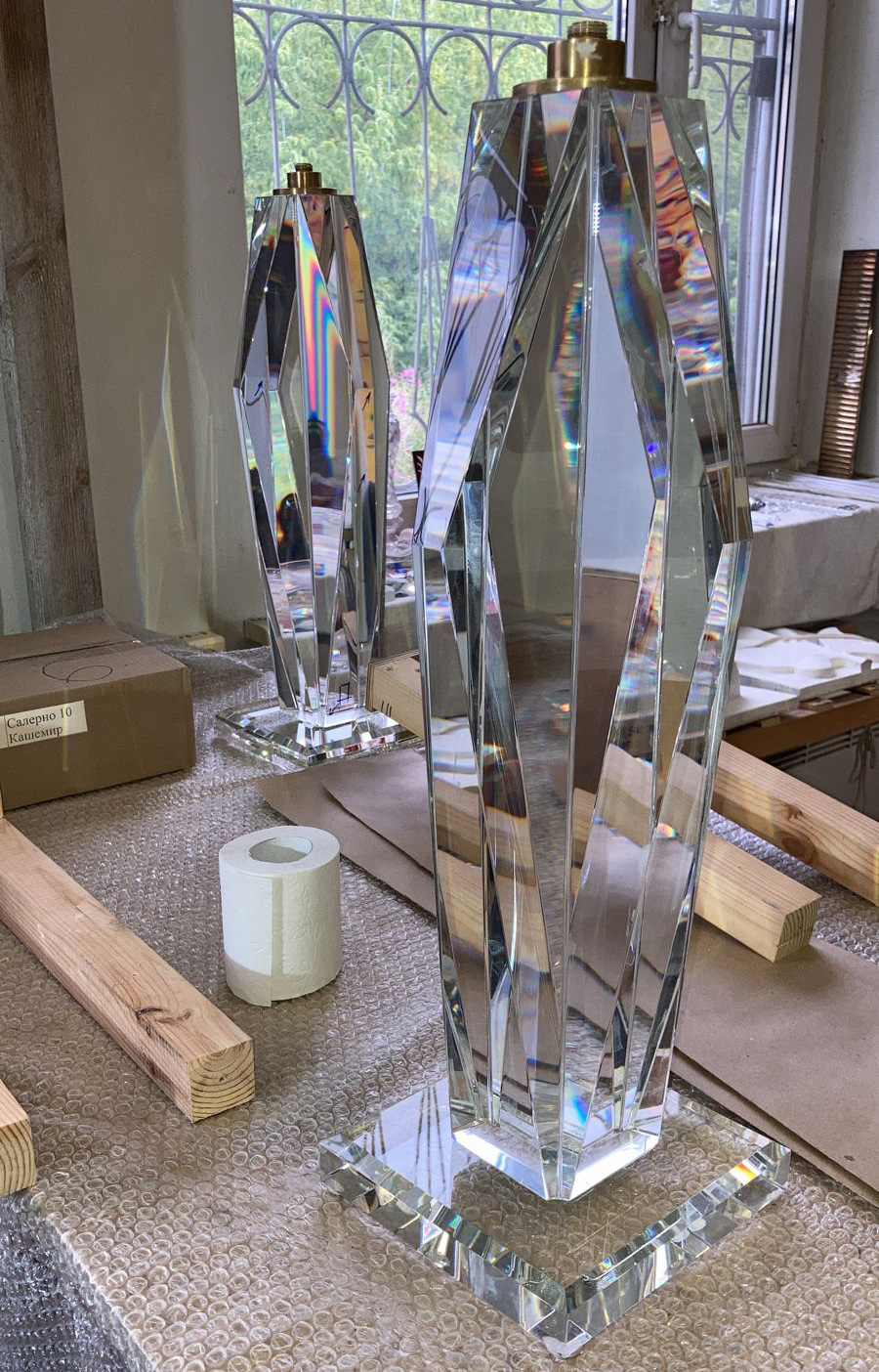 ножки для стола из хрусталя с фацетной огранкой